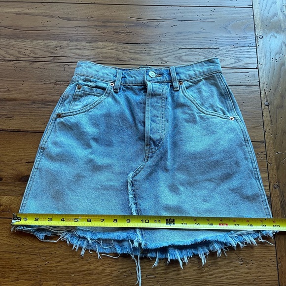 WE THE FREE Brea Cut Off Denim Mini Skirt Mile High Blue - Picture 7 of 7